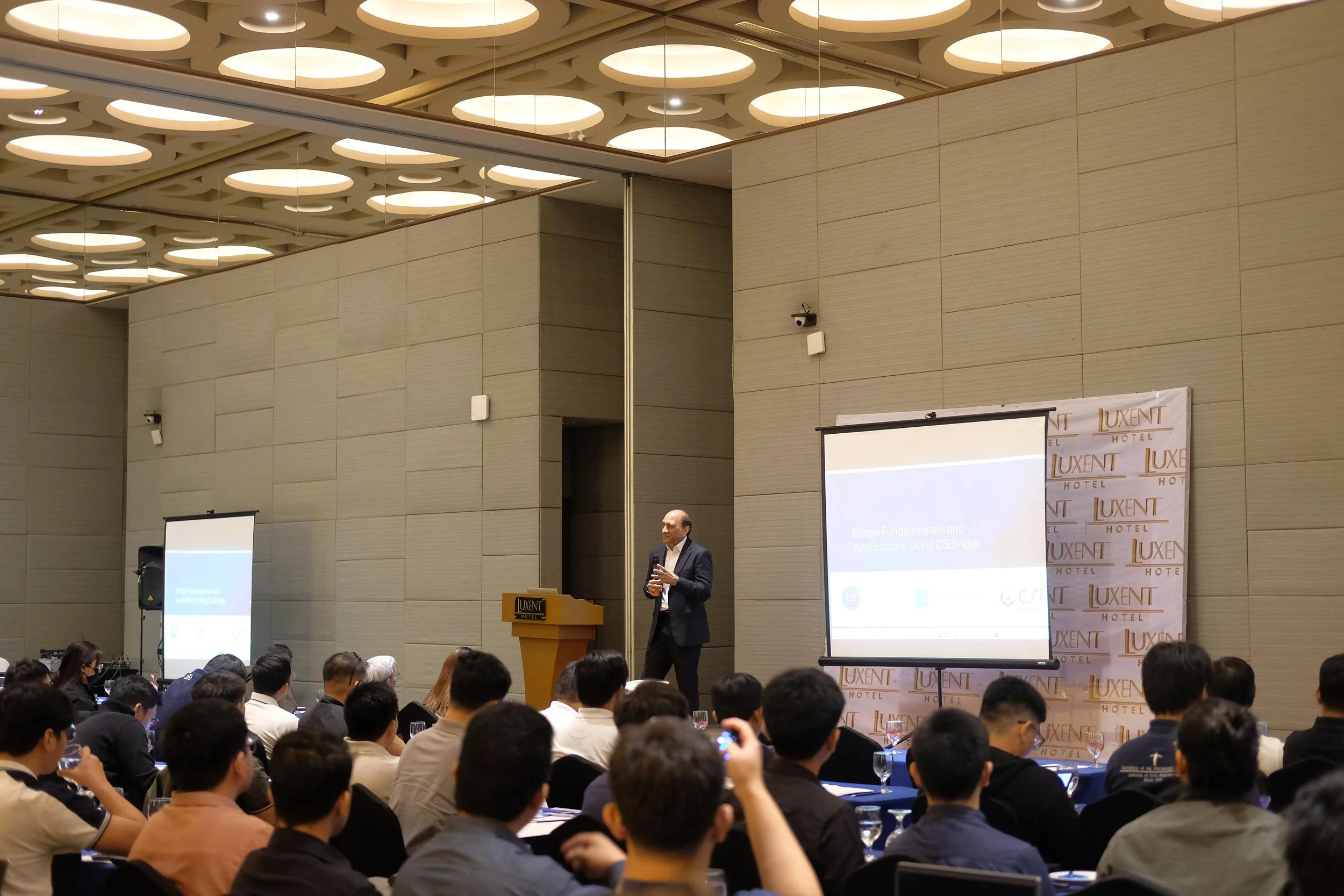 Dr. Naveed Anwar presents at seminar on Bridge fundamentals using CSiBridge in Manila